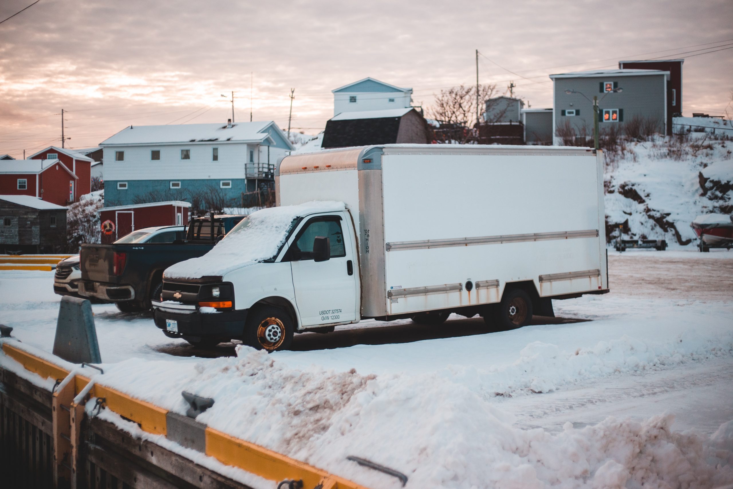 Tips for driving a moving van cross country