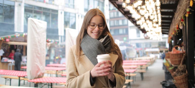 A woman at a coffee shop