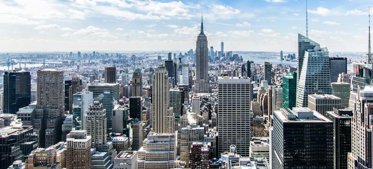 Manhattan, where you can choose between outdoor vs indoor storage