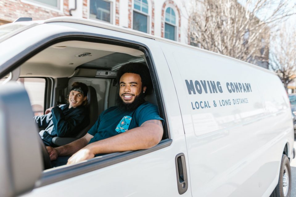Hiring an Inwood moving company for a local move