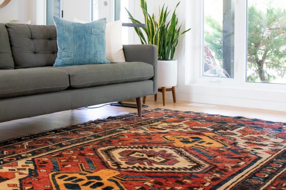 How to pack and move expensive rugs from NYC